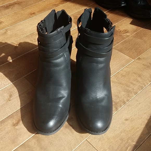 Very cute booties - Picture 4 of 5